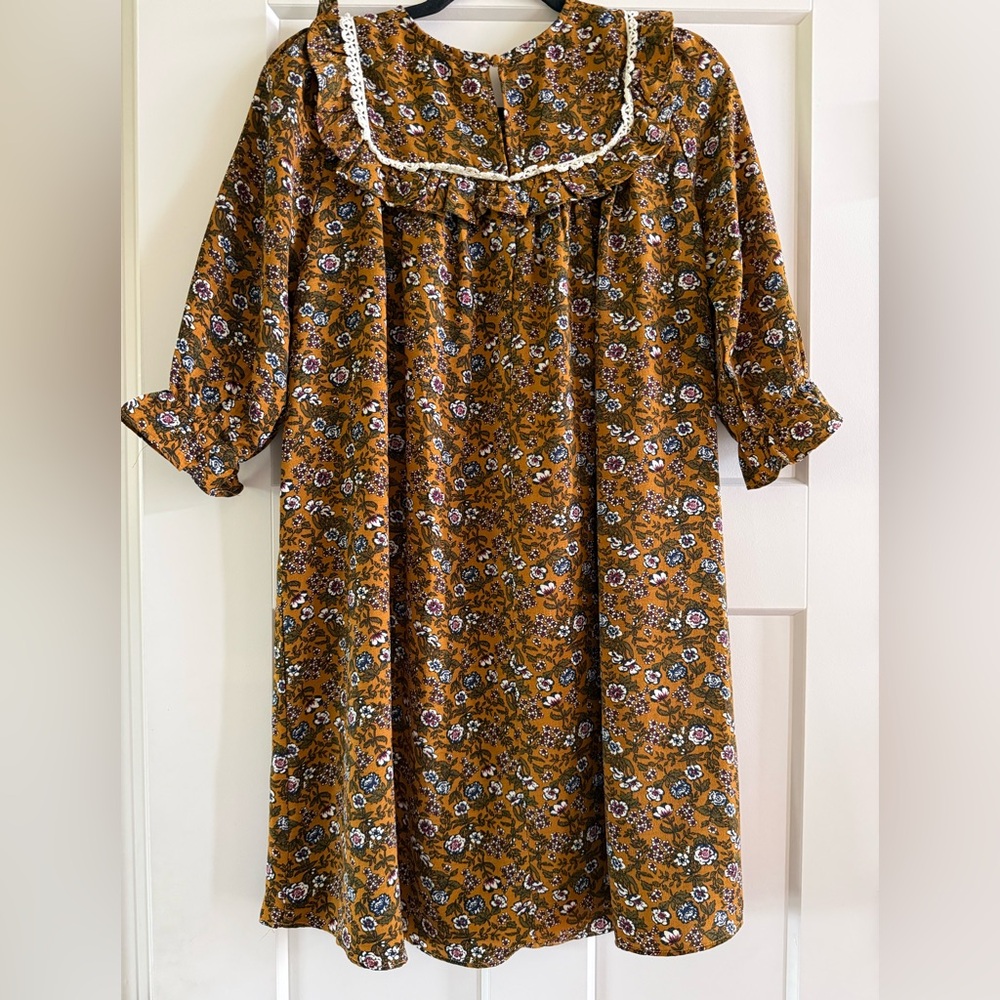 Hayden Los Angeles Floral Cottagecore Dess in Mustard and Navy